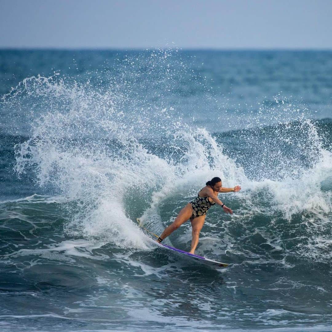 カリッサ・ムーアのインスタグラム：「Couple moments recently ~ El Salvador 🇸🇻 1st pic/ @ryanell_」