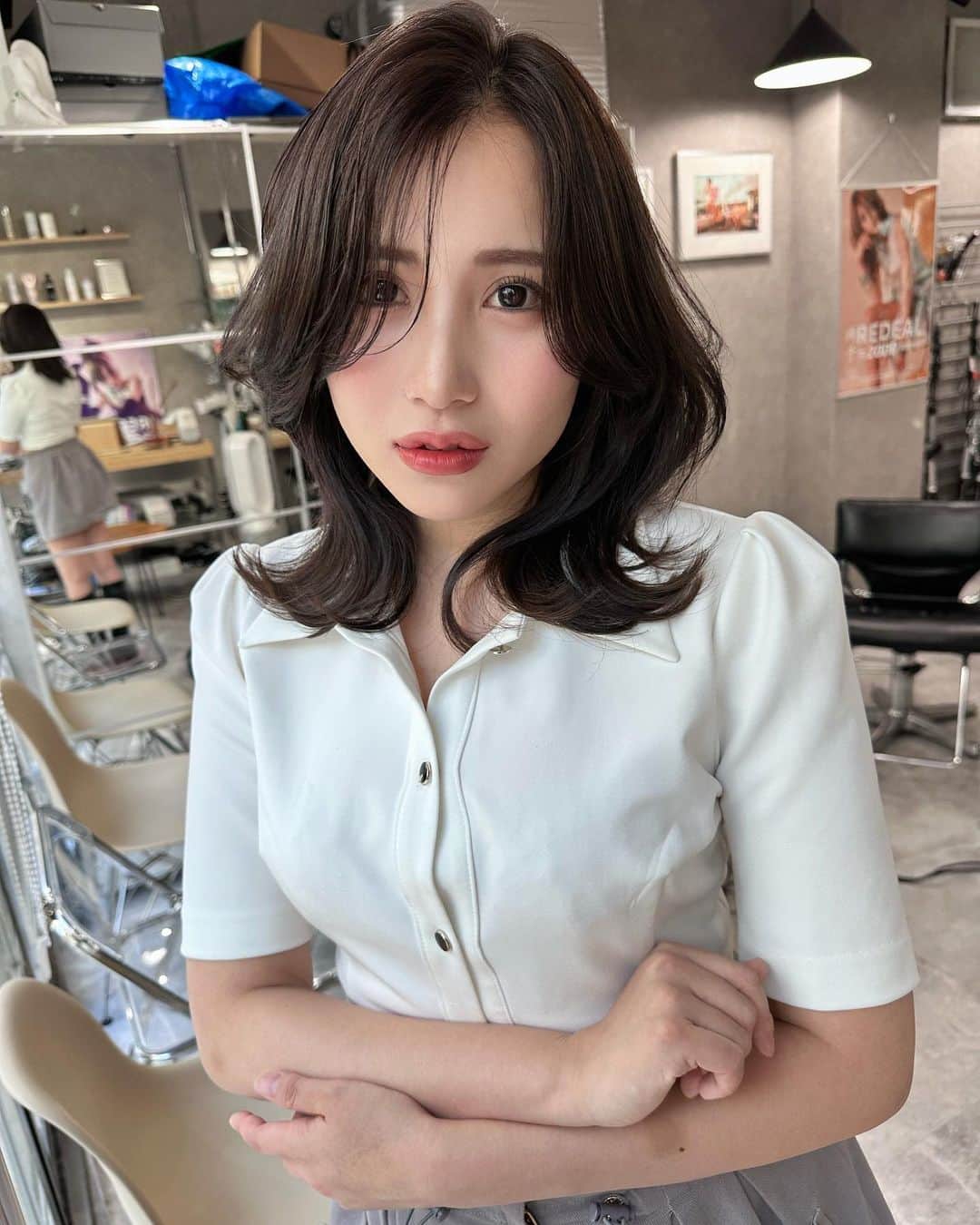 空陸海ゆきなのインスタグラム：「🆕hair✂️ 担当は　@hanpen_redeal_0815  中村さんです。フルオーダー 全部お任せです💕  3年ぶりにアイコンも変えました🙈 彼はほんとに天才です。 ワンホンヘア気になってる人は まじで行ったほうがいい！ 可愛くしてくれます。」