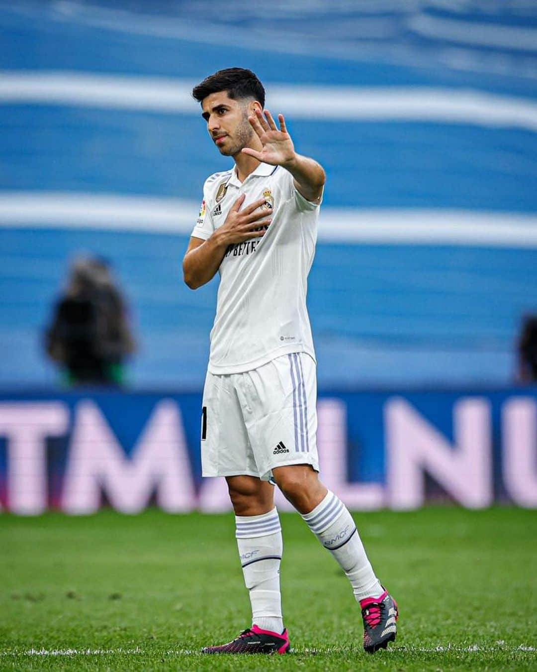 マルコ・アセンシオさんのインスタグラム写真 - (マルコ・アセンシオInstagram)「Gracias equipo, gracias Santiago Bernabéu, gracias @realmadrid. 🤍」6月5日 6時12分 - marcoasensio10