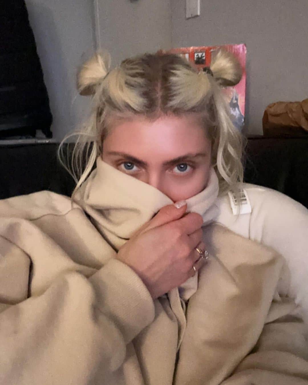 テイラー・モンセンのインスタグラム：「#sunday」