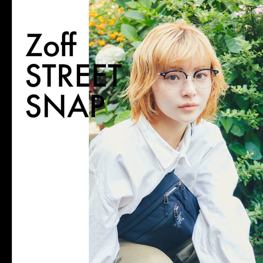 Zoff Officialのインスタグラム：「【Zoff STREET SNAP @下北沢】 オシャレなあの人が選ぶ、メガネ。 街のオシャレな人に、その日のコーデや気分に合わせてZoffのメガネを一つ選んでもらいました。  ZP231001_49A1(べっこう柄)　￥11,100 ※税込・セットレンズ代込み  model：海羽　@___miu.umi  #zoff #ゾフ #メガネ #伊達メガネ #だてめがね #めがね女子 #メガネ女子 #ファッションスナップ #ストリートスナップ #下北沢 #べっこう柄 #ウェリントン #メガネコーデ #メガネのある生活 #メガネの選び方 #メガネファッション  #streetsnap #fashionphotography #glasses #eyewear #eyewearstyle #eyewearfashion #eyewearbrand #eyewearcollection #eyewearlovers #eyewearph #fashionglasses #mynewglasses #wearglasses」