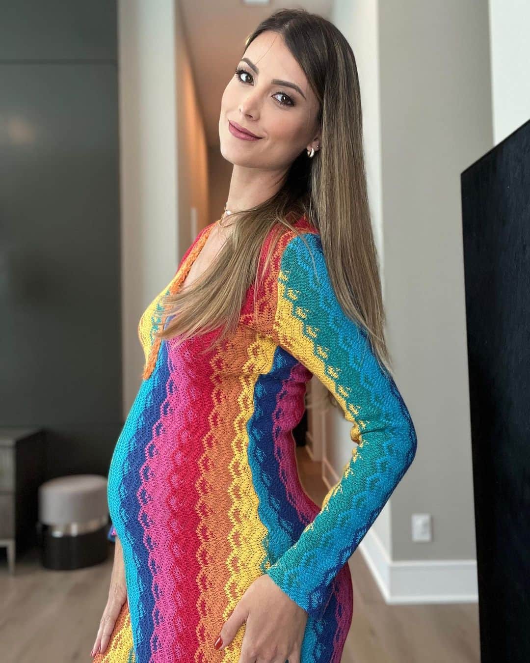 ステファニア・フェルナンデスさんのインスタグラム写真 - (ステファニア・フェルナンデスInstagram)「Cierro la semana con estas fotos de este outfit a unos les gustó a otros no tanto, pero les puedo decir que yo particularmente me estoy gozando mi etapa embarazada que me ha dado por ser mas arriesgada y relajada hasta con mis salidas 😊🩵」6月5日 8時47分 - stefaniafernandezk