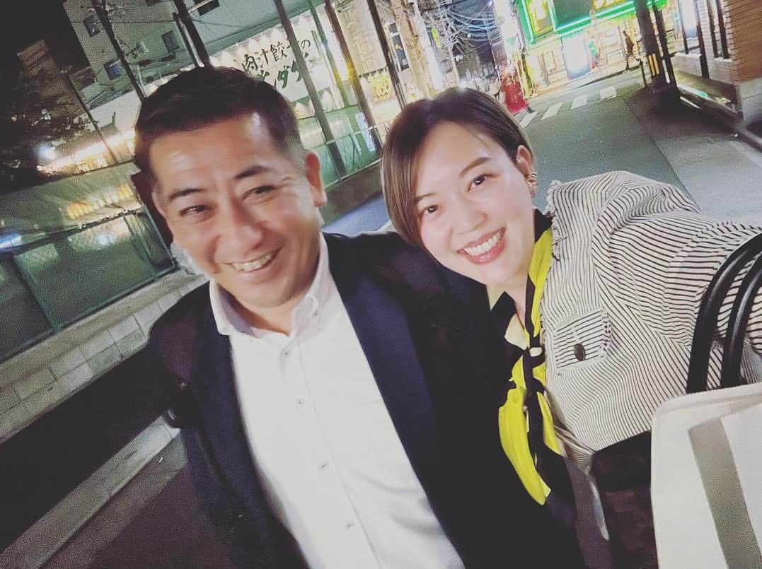 橘幸さんのインスタグラム写真 - (橘幸Instagram)「【再会】  18年ぶりに  中1の担任だった  高木永悟先生とお会いしました♡  当時のあんな話やこんな話…笑  今のわたしなら、  先生の言葉の"意図"が理解出来ることも、  「先生〜それは13歳のわたしには分かんないよ〜」  と笑って話せたことに感謝です♡  まだまだ話し足りないので、  また飲みに行きましょう♪  そして、同窓会も。  おっっきいのやりましょ〜！！  先生ありがとうございました♡♡♡  ＊＊＊＊＊＊＊＊＊＊＊ 【メンタルコーチング・体験セッション募集中】  自分の"捉え方"が変われば、  見え方が変わる。  感情が変わる。  ご興味がある方は  DM/メールからお問合せください♪」6月5日 10時17分 - kou_tachibana_1203