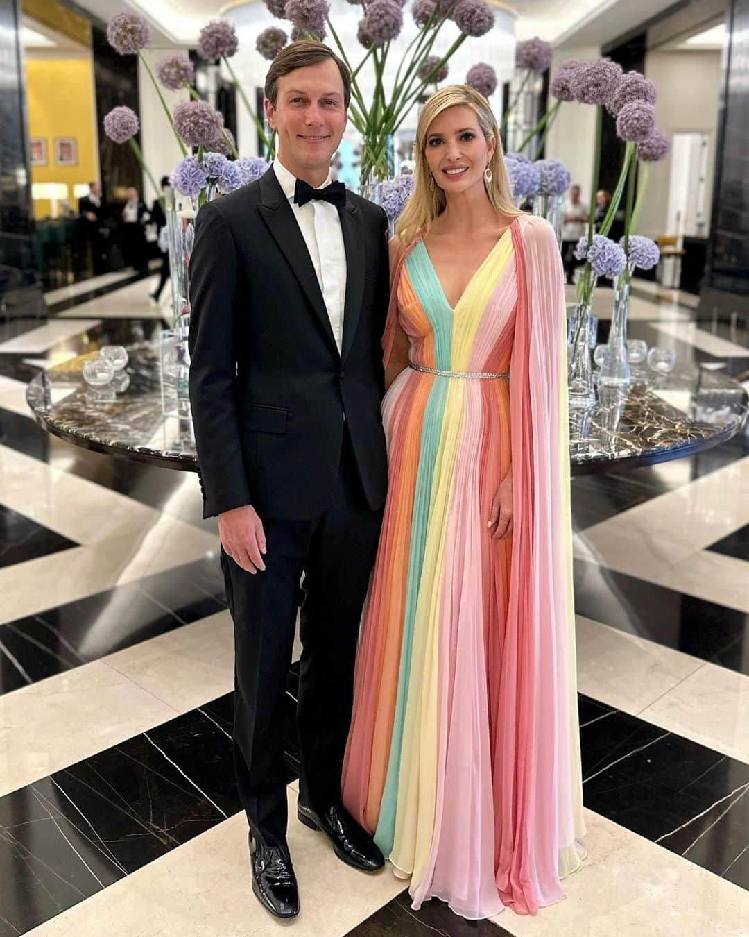 イヴァンカ・トランプさんのインスタグラム写真 - (イヴァンカ・トランプInstagram)「🌺🌸🌺」6月5日 10時34分 - ivankatrump