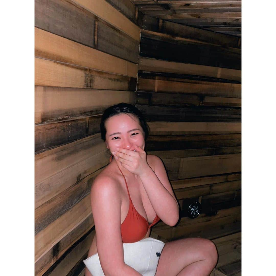 水崎綾女さんのインスタグラム写真 - (水崎綾女Instagram)「あまみの日。 ととのったぁ。  @folkwood_campground   #SAUNA #CAMP #八ヶ岳 #folkwoodvillage #folkwoodvillage八ヶ岳  #サウナ #サウナ女子 #🧖 #サウナイキタイ #🧖‍♀️ #camper #キャンプ #キャンプ女子 #🏕️ #ととのう」6月5日 21時35分 - misakiayame