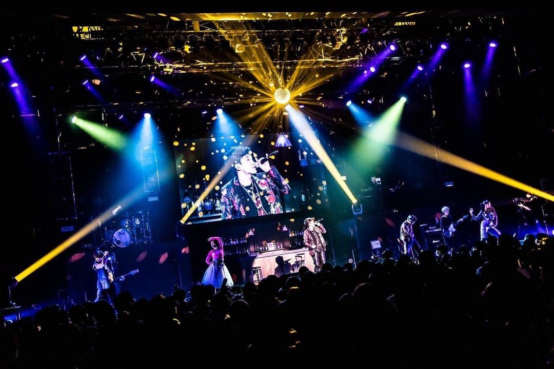としみつさんのインスタグラム写真 - (としみつInstagram)「2023.6.4@豊洲PIT 『劇場版TOSHIMITSU -Bar-』  photo @yusuke_mphoto  hair @kinoshita_kate  styling @nonchiandhanaka  choreographer @suzuyaka0729」6月5日 20時15分 - toshimitsu_tokaionair