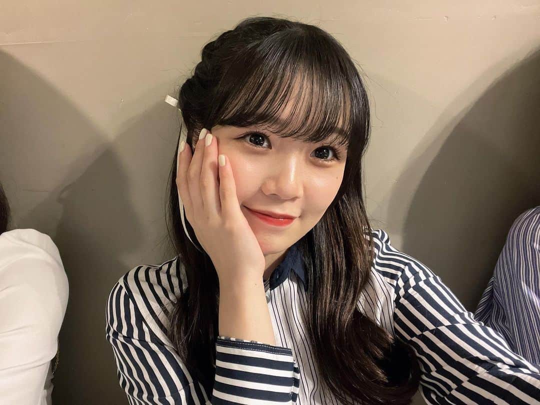 miyuのインスタグラム：「この写真のお隣さんは…？」