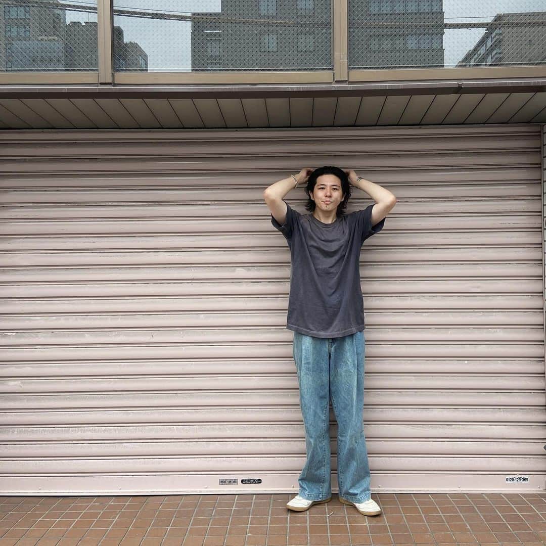 のインスタグラム：「髪も伸びたので近々染める✌︎」