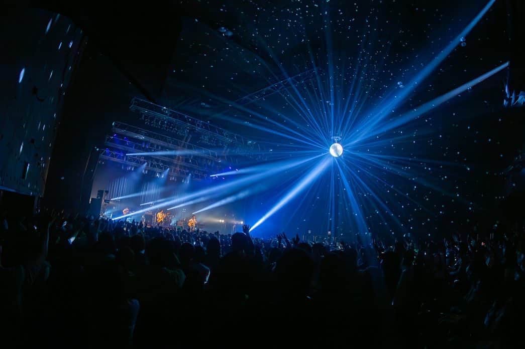 ズーカラデルのインスタグラム：「【地獄の軍団】　 2023/6/2 『SPACE ACTA STATION TOUR』東京公演 at Zepp DiverCity   東京公演のライブ写真です！  Photo by chihiro ( @chiro1203.jp )  #ズーカラデル #ズーカライブ」