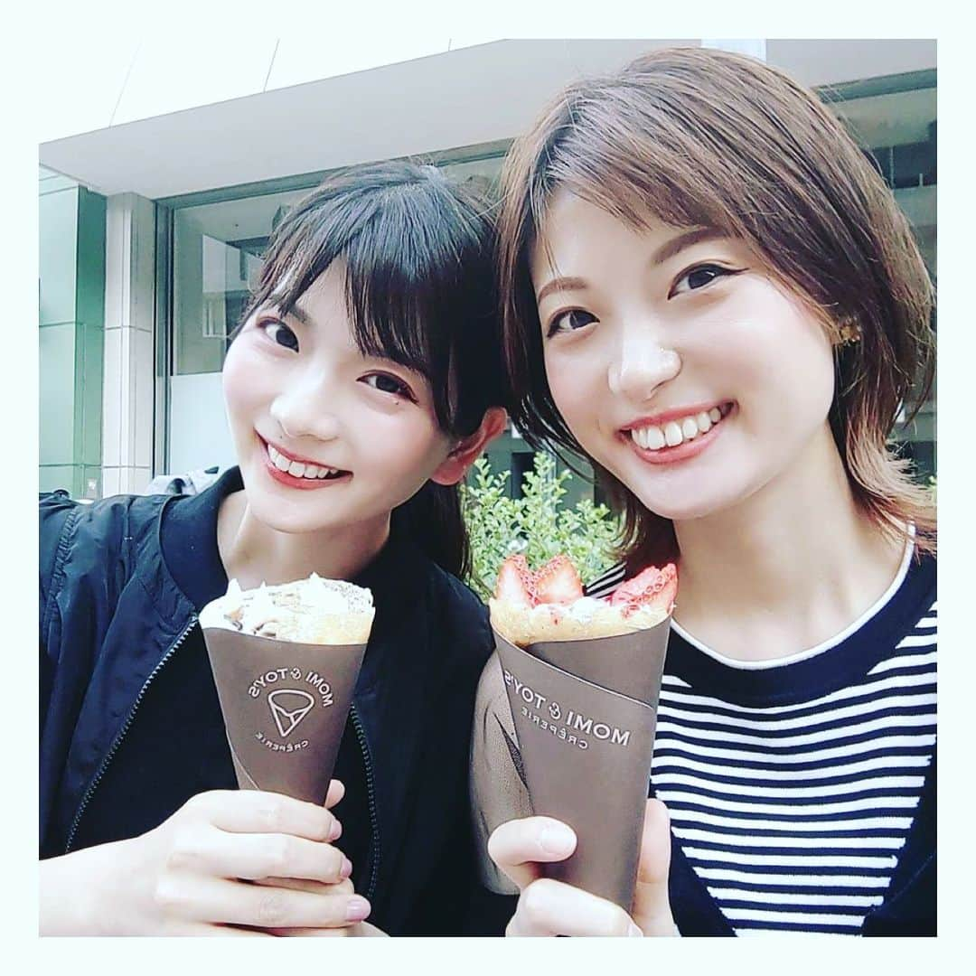 美蘭レンナさんのインスタグラム写真 - (美蘭レンナInstagram)「👖🎬🍿🍫👖 . . . ジーンズとクレープとお姉と☺️ ストーリーズで上げたら👖写真のご希望頂いたので☺️✨ やっと好みの👖に出会ったので 今年は出現率多くなりそうです☺️☺️  この間久しぶりにお姉と映画を観ました😊🍿  岡田准一さん主演 「最後まで行く」  予告CM以外の情報は一切入れずに観ました。 いや〜めちゃくちゃ面白かった！ 最後まで読めない展開がスリリング！ 韓国映画と後で聞いて納得です。 伏線に重なる伏線がたまげもの！  アクションあり笑いあり🫣🫣🫣 スカッとする映画で面白かったです！  他にも観たい映画が沢山で楽しみ🍎 . . . #映画#映画鑑賞#鑑賞記録 #アクション#サスペンス #笑いと狂気は紙一重 #映画好きな人と繋がりたい  #ジーンズ#パンツスタイル#👖 #ファッション#ファッションコーデ #クレープ#昔からクレープ好き #３枚目と４枚目の違いが分かるかな？ #ひらパー#テーマパーク#遊園地 #大阪名物#osaka#themepark #ootd#ootdfashion#sisters」6月5日 21時20分 - renna_miran33