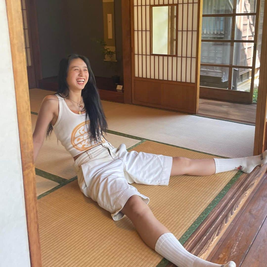 河辺ほのかさんのインスタグラム写真 - (河辺ほのかInstagram)「古民家おかふぇと虫取り少年とこっちみんな^_^」6月5日 21時20分 - honoka4b