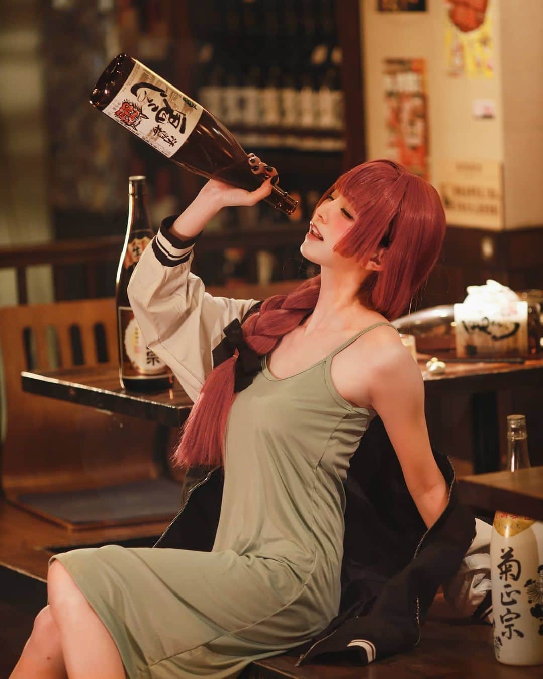 綺太郎さんのインスタグラム写真 - (綺太郎Instagram)「“お酒を飲みますか？”  coser:@Kitaro_绮太郎  摄影：@清风无忌Kaleb  协力：@热带渔JKS」6月5日 21時20分 - kitaro_cos