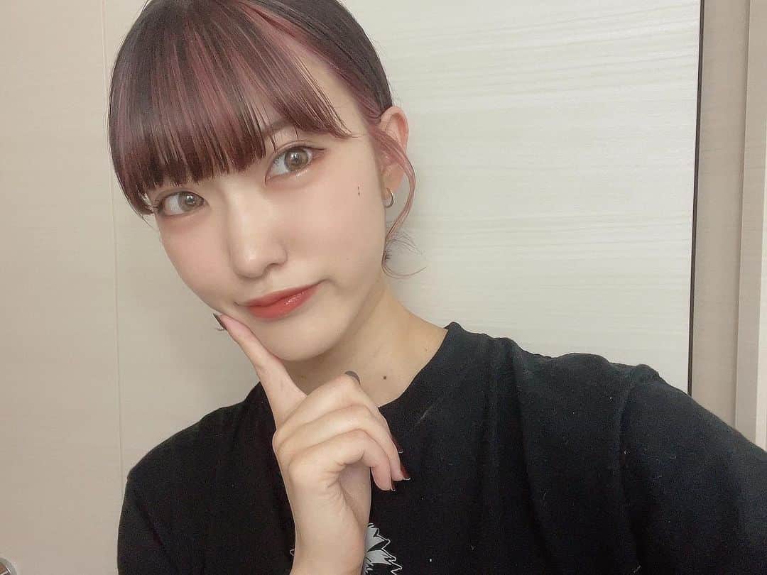 東条蒼のインスタグラム：「結構ピンクすきだったかもしれない。 つぎはどうしよかな。  #蒼ファミリー #撮影会 #メガネ女子 #あおたん #蒼 #ちびでび #ポトレ #ポートレート #撮影モデル #コスプレ #followｍe #following #japan #girl #photooftheday #tagsforlikes #instalike  #台湾 #香港 #粉我 #拍照 #照片」