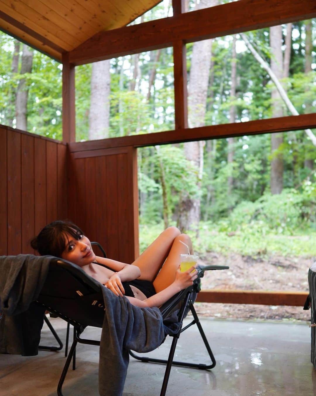 南里美希さんのインスタグラム写真 - (南里美希Instagram)「❤︎  Oropo is " fabulous " after take a sauna.  サマンサ復活おめでとう！！！ (SATC続編のはなし)嬉しすぎて泣いた。  #andjustlikethat」6月5日 14時02分 - mikinanri_official