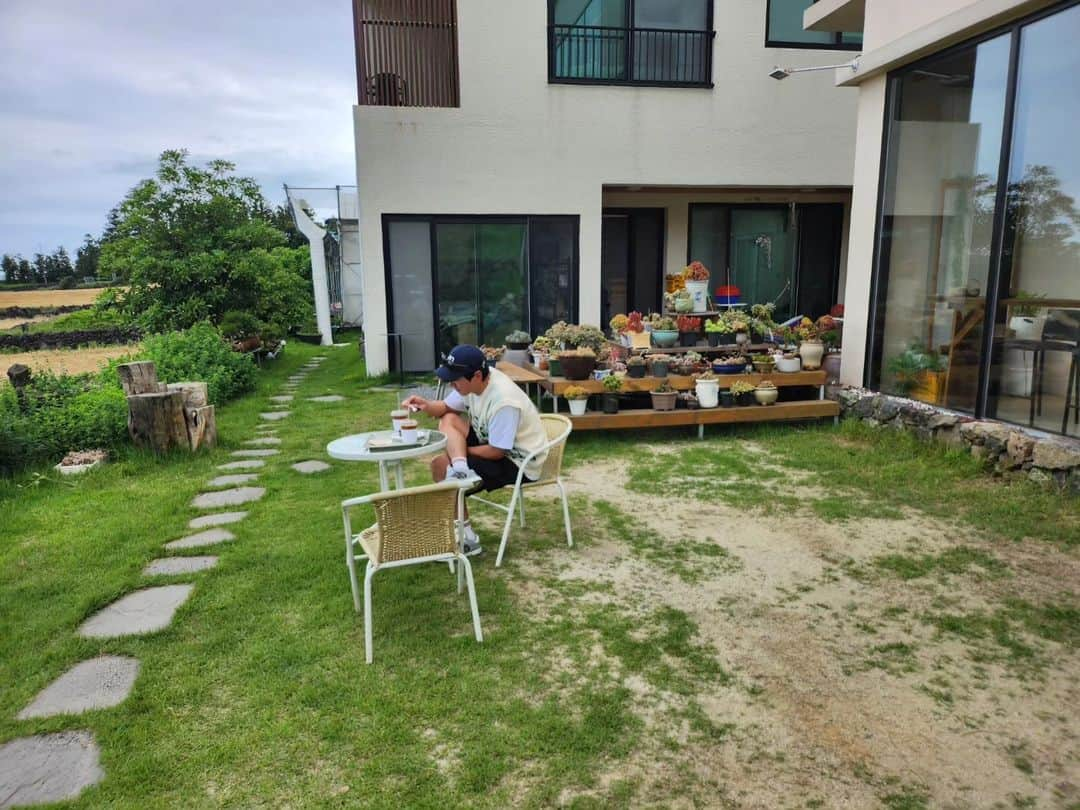 クァク・シヤンさんのインスタグラム写真 - (クァク・シヤンInstagram)「Hello jeju 👋」6月5日 14時12分 - siyang87k