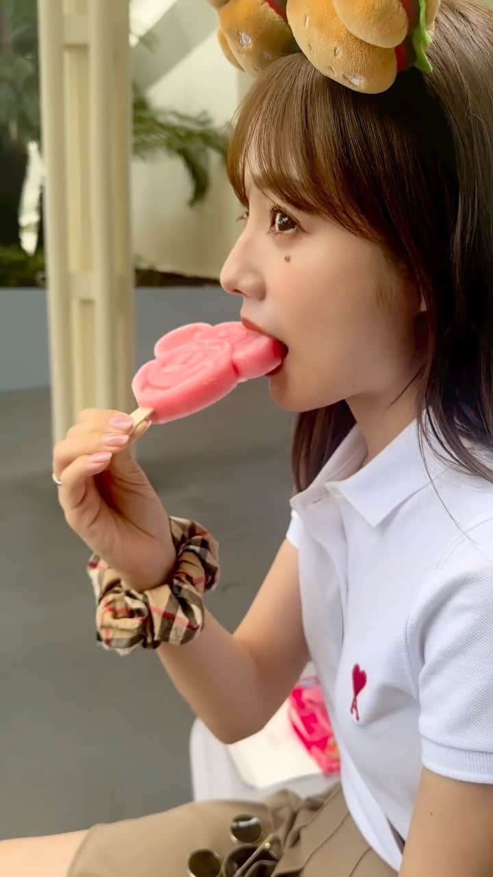 のインスタグラム：「ファジーネーブルの匂いで 君とどこか飛んでいけそう🍊   #彼女感 ‪‪」