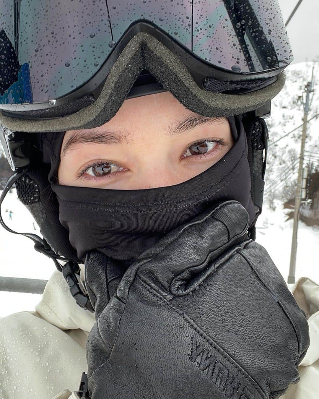 のインスタグラム：「下書きに眠ってた写真、3ヶ月前だけど上げちゃおう🥹😂 スノボ記録🏂」