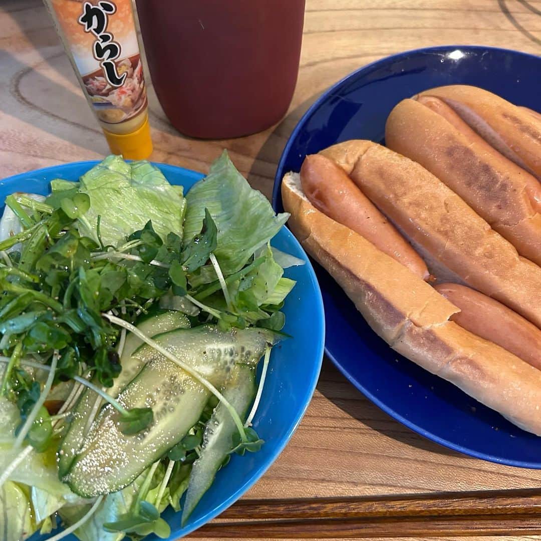 村松拓さんのインスタグラム写真 - (村松拓Instagram)「最近手抜きが多い😳 今月は料理強化期間にしよう😳  カレーラーメンにハマっておりまする #焚火咖喱」6月5日 15時45分 - takkyun_ncis