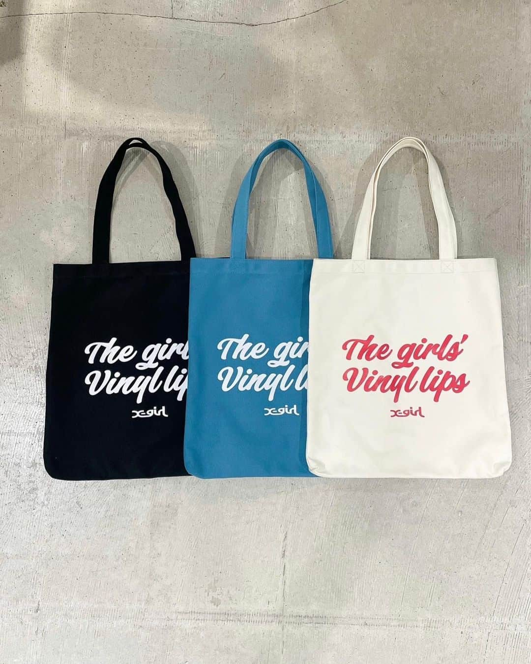 XGIRL_ootdのインスタグラム：「#xgirl_ootd  　 X-girl RECOMMEND ITEM💄 　 ------------------------------------ ▪️VINYL LIP FACE CANVAS TOTE BAG ￥6,050(税込) ------------------------------------ 　 #xgirl #xgirljp #エックスガール #ストリートコーデ #スタッフスナップ #トートバッグ #バッグ #バッグの中身 #トレンドコーデ #y2k #y2kファッション #y2kstyle」