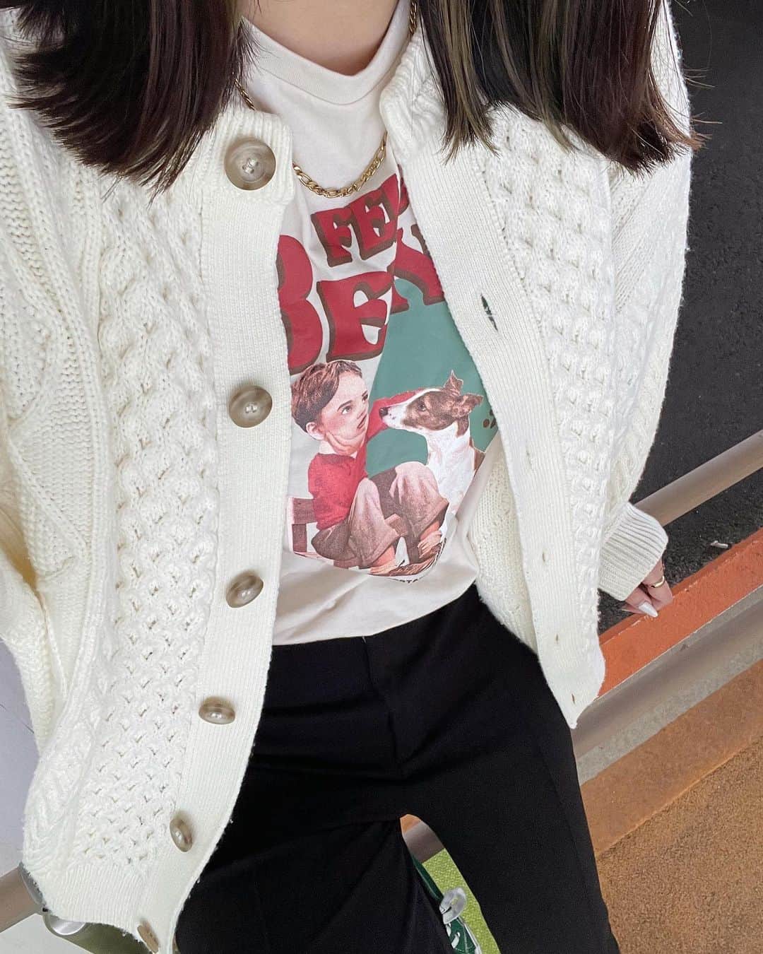 野村明日香のインスタグラム：「⁡ わんちゃんTシャツかわい🐶の日 （今日じゃないよ暑いよ）」