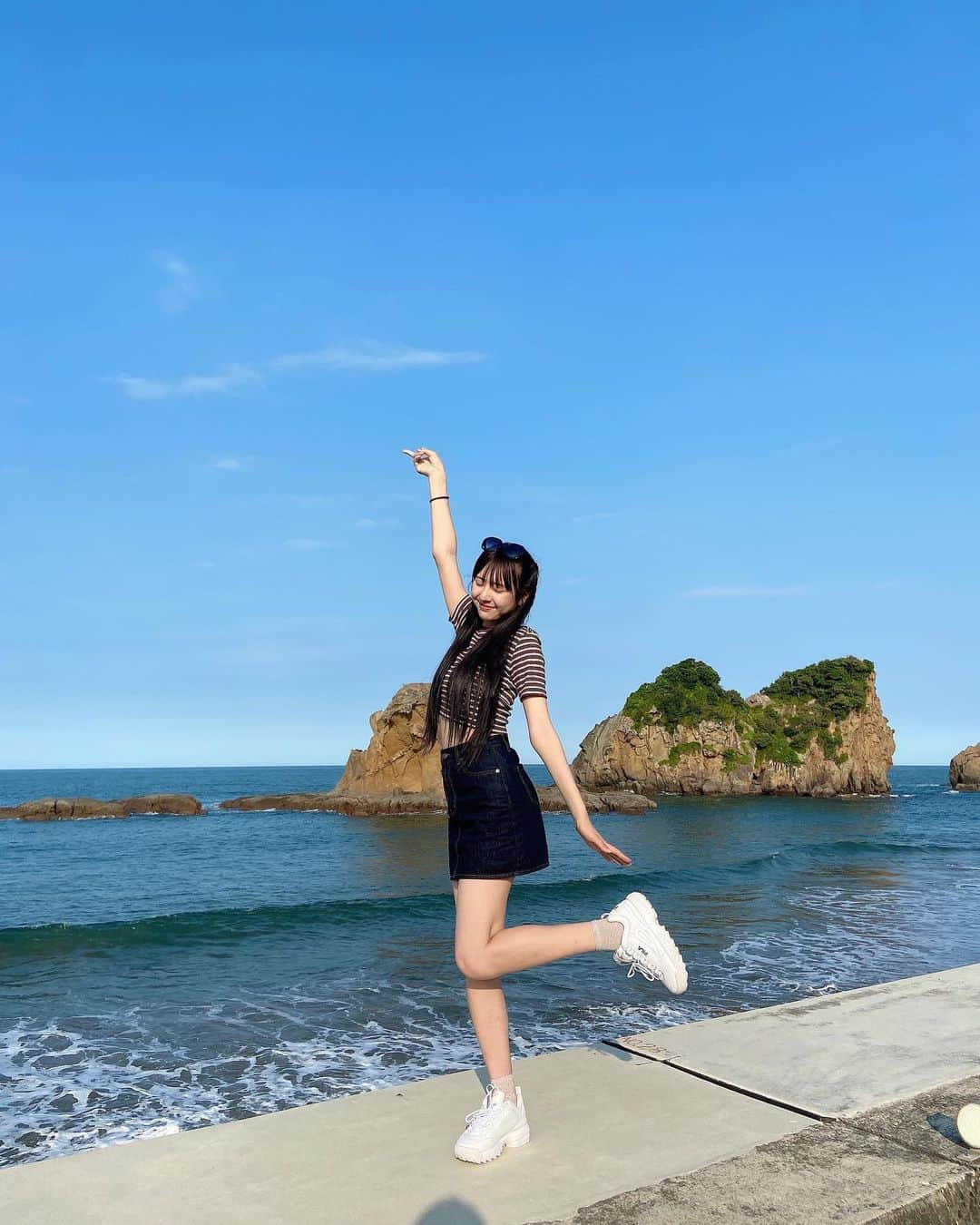 清水あす香さんのインスタグラム写真 - (清水あす香Instagram)「宮崎ってホントに海綺麗🌊✨   #宮崎 #海 #高2 #sjk #fyp #あすあす日記」6月5日 18時01分 - asu_asu_51000