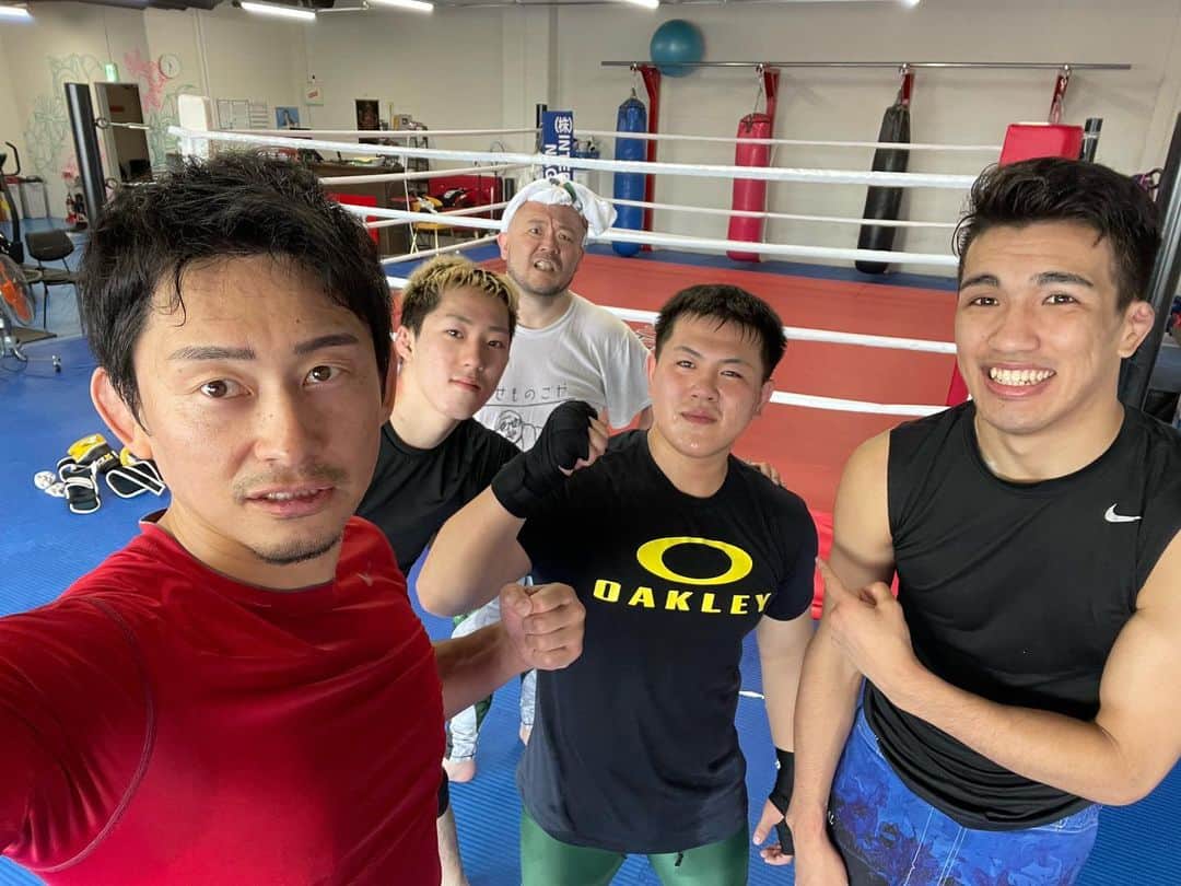 のインスタグラム：「やれる時にやる🔥🔥🔥」