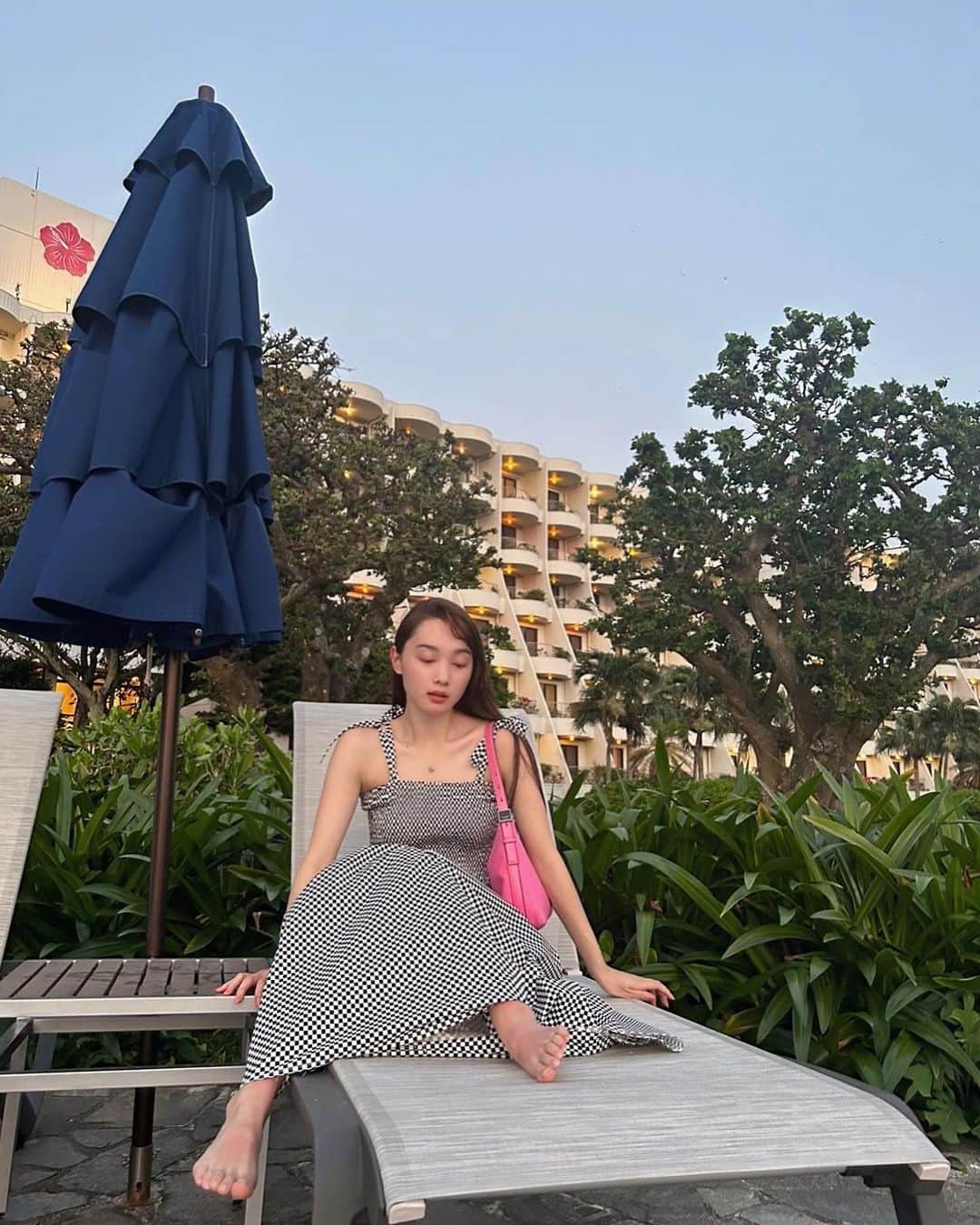 新野尾七奈のインスタグラム：「サウナ後☺︎ 👗 @jouetie_official  💼 @katespadejapan」