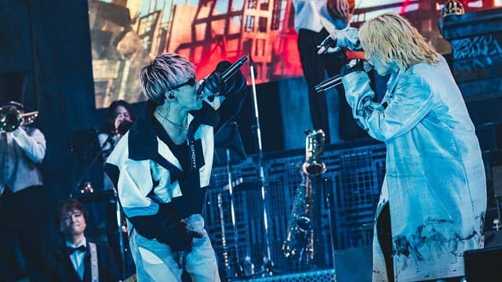 SKY-HIのインスタグラム：「SKY-HI / Dream Out Loud feat. ØZI 🌈🌞 [SKY-HI ARENA TOUR 2023 ｰBOSSDOMｰ 2023.05.27] on YouTube  #BOSSDOM ＠代々木第一体育館公演のライブ映像を公開！  #SKYHI #ØZI #DreamOutLoud」