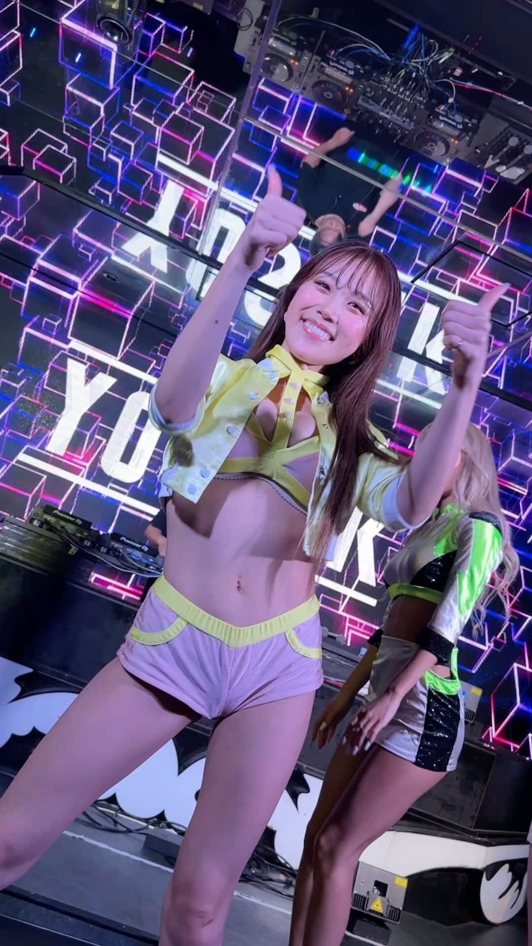 HARUKA IS BAZOOKAのインスタグラム：「23.06.04 TEA DANCE @yoseek_  . ２日連続 @masato_1027  さん 本当にありがとうございます🙇‍♂️ . another dayからforeverこれもまた完璧です🔥 . ここぞという時にまたひっそりお邪魔します🫡 . @cjd_haruka  #bazooka#cjd_harka#dance #dj#edm#music#club #HZKS戦隊 #バズ #ちーむばずーか#teambazooka #bomb#ボム」
