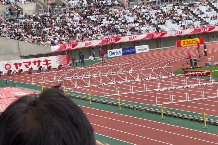 高山峻野のインスタグラム：「日本選手権 -0.9m13秒30②  泉谷くん、おめでとう！ 世界陸上頑張ってください！  応援ありがとうございました^ ^  #110mh」