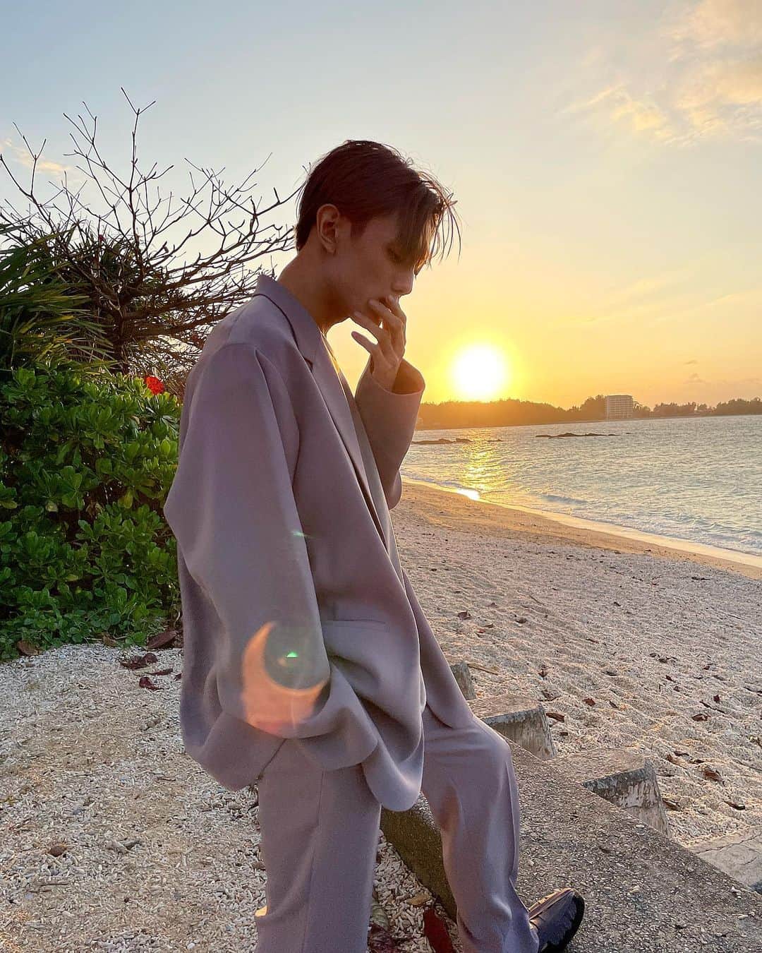 高橋怜也のインスタグラム：「6月になりました(ちょっと遅い)」