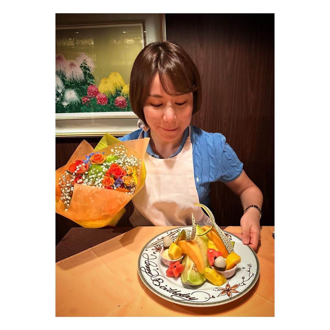 岡山絵里のインスタグラム：「🎂✨  あっという間に27歳になりました。 実感ありません  健康第一。元気に過ごせますように💐✨」