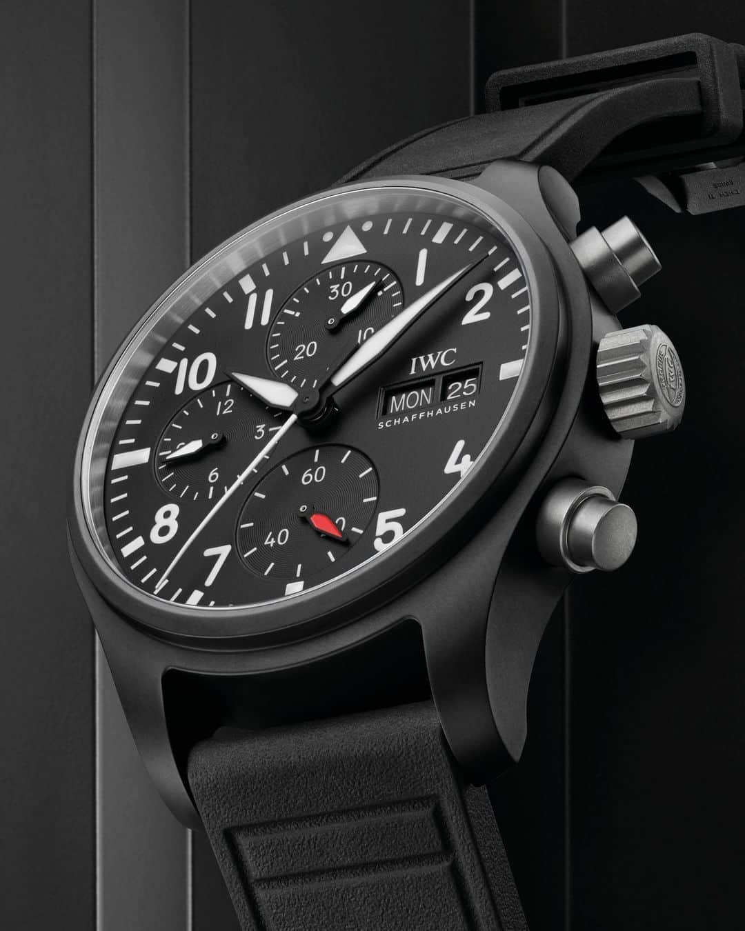 IWCのインスタグラム：「Timed to perfection. A chronograph is one of the most sought-after and frequently used watch complications. Our #IWCpilot Chronograph 41 TOP GUN (Ref. IW389401) features a date and time display and a chronograph function with hours, minutes and seconds. #TheReference  🔗Link in Bio」