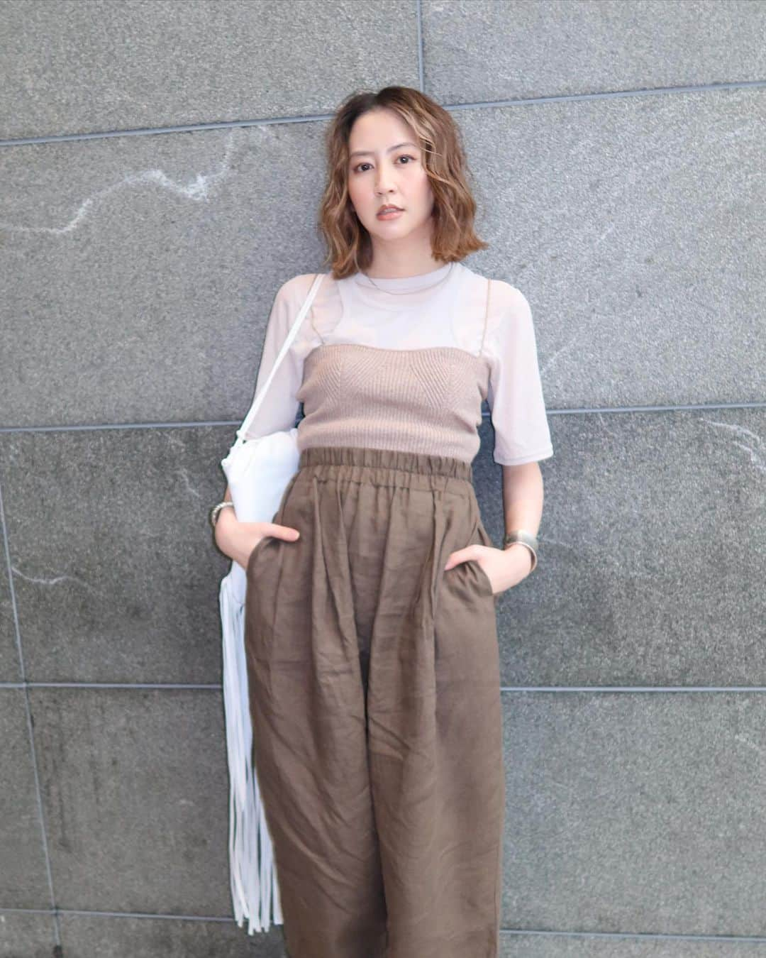 河北麻友子さんのインスタグラム写真 - (河北麻友子Instagram)「🧸🧸🧸 OUTFIT: Mediam SHOES: Fumie Tanaka BAG: Bottega Veneta #FASHION #麻友コーデ」6月5日 21時57分 - mayukokawakitaofficial