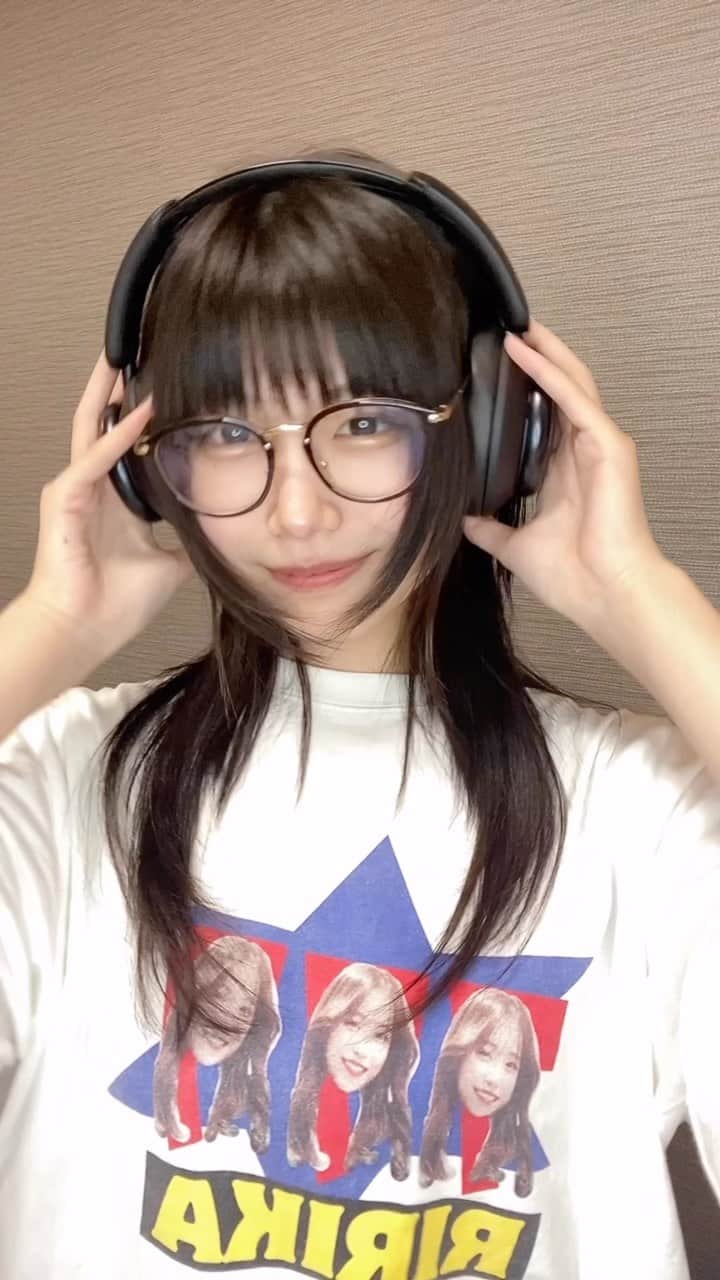 IDOLATERのインスタグラム：「「なんでっ！」歌ってます(៸៸᳐>⩊<៸៸᳐)🎶顔と声のギャップあるねってよくいわれる😺」