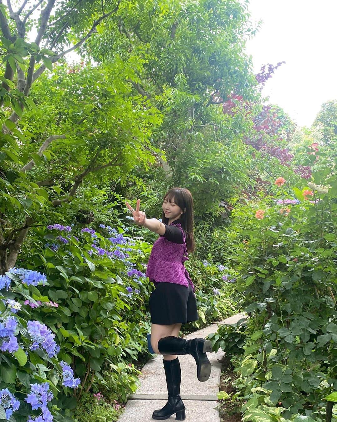 まこさんのインスタグラム写真 - (まこInstagram)「紫陽花、好き〜？」6月5日 22時41分 - mako_x_x_x