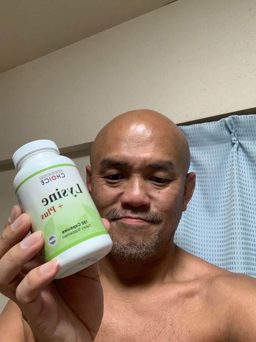 秋山準のインスタグラム：「疲れが出て来た時はリシン！  これでバッチリ👍  https://bandh.org/」