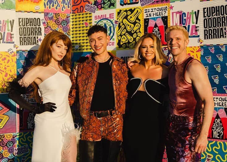 YEARS & YEARSのインスタグラム：「@mightyhoopla that was amazing !!! wow i had the best time ever ❤️‍🔥 thank you  to my very special guests @jakeshears, @sink_the_pink, @transvoicesuk, @kimberleywalshofficial, @lilcola for making this such a special night. i almost cried after eyes shut and then again when we did the promise 😭 i’m feeling deeply grateful and joyful honestly !! thank you !! ❤️」