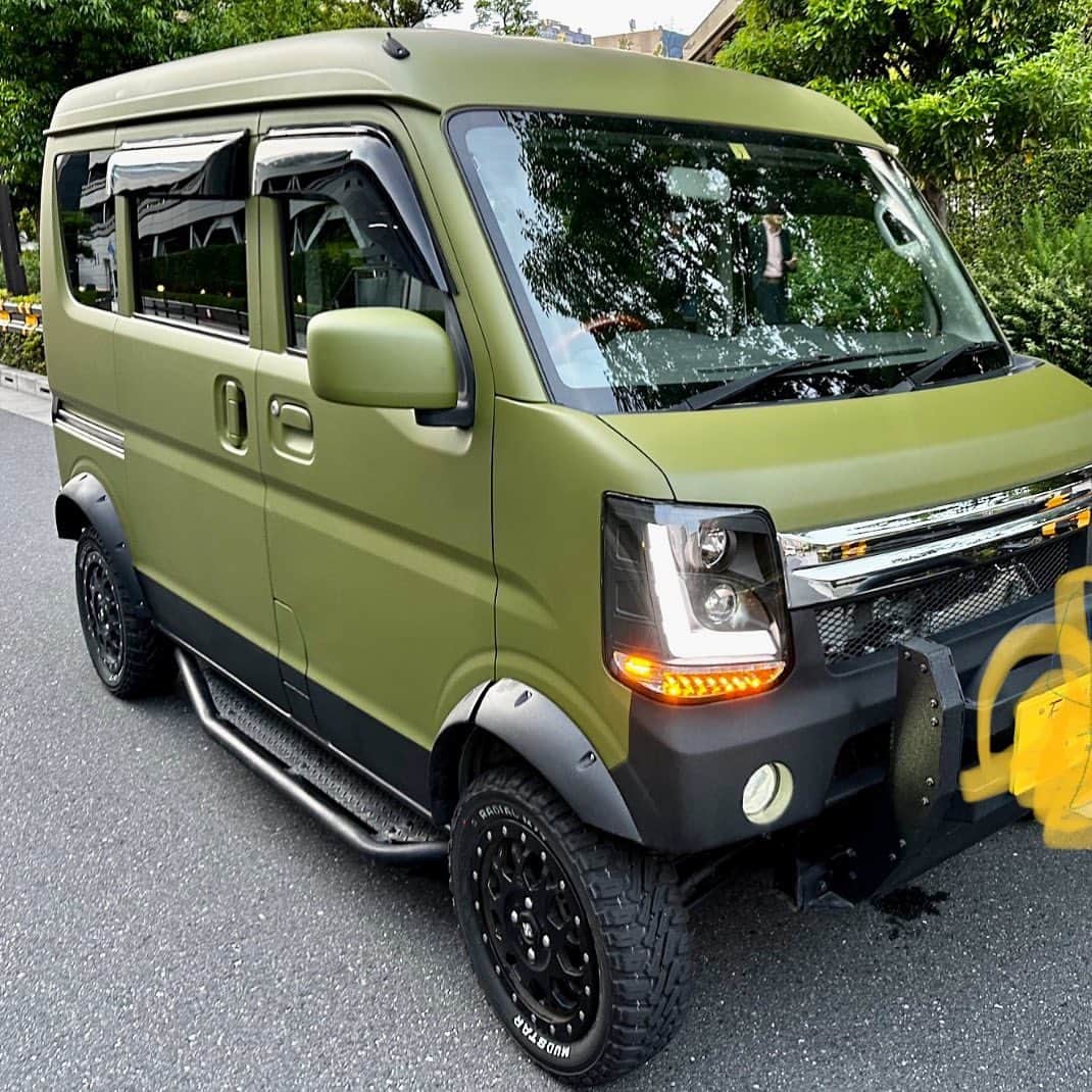 マッコイ斉藤のインスタグラム：「はい出来ました。新しい軽自動車来ました〜 #釣り用 #エブリぃワゴン」