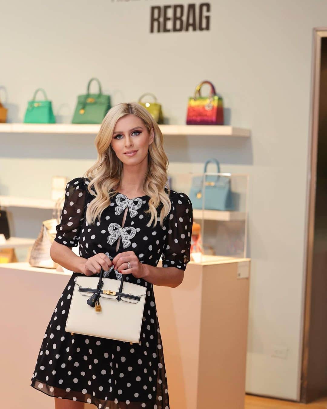 ニッキー・ヒルトンのインスタグラム：「Lusting after the edit of stunning @rebagofficial handbags featured at @christiesinc Luxury Week. 💓 View the exhibit in person at Christie's New York until 6/9 or bid online until 6/12.」