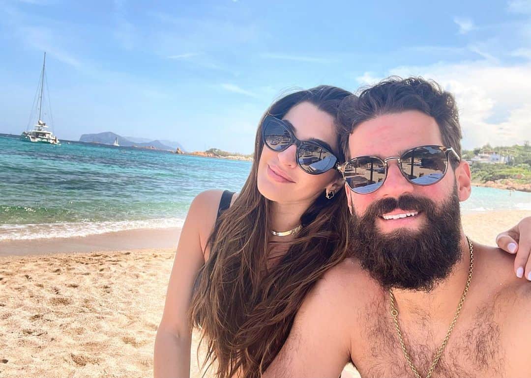 ナタリア・ベッカーのインスタグラム：「Per sempre noi ❤️」