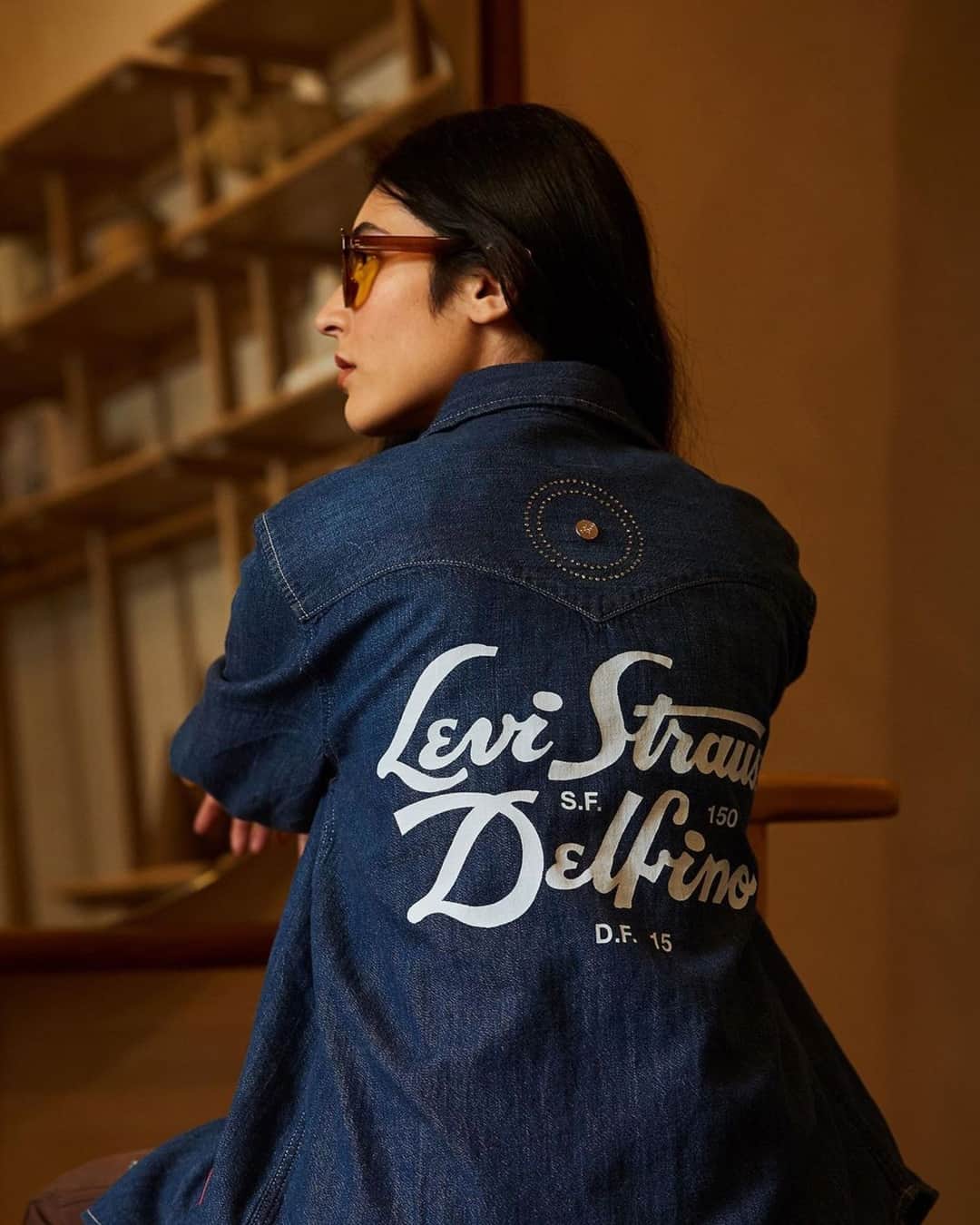 HYPEBEASTさんのインスタグラム写真 - (HYPEBEASTInstagram)「@hypebeastlatam: As part of @levis celebrations of the 501’s 150th anniversary, the denim giant just revealed their new collaborative collection with Mexican brand @tonydelfino. As one Mexico’s most beloved streetwear firms, Tony Delfino just added a new milestone to their long list of collaborations with some of the most renowned names in the industry.⁠ ⁠ The offering takes some of Levi’s most iconic pieces and infuses them with the label's ethos. Consisting of two trucker denim jackets, two pairs of jeans, two denim shirts, and a graphic T-shirt, all items can be seen sporting embroidered and printed co-branding details.⁠ ⁠ The capsule is available now at Levi’s Flagship Store in the Historic Center of Mexico City with an online release to follow on June 12th at levi.com.mx」6月6日 0時30分 - hypebeast