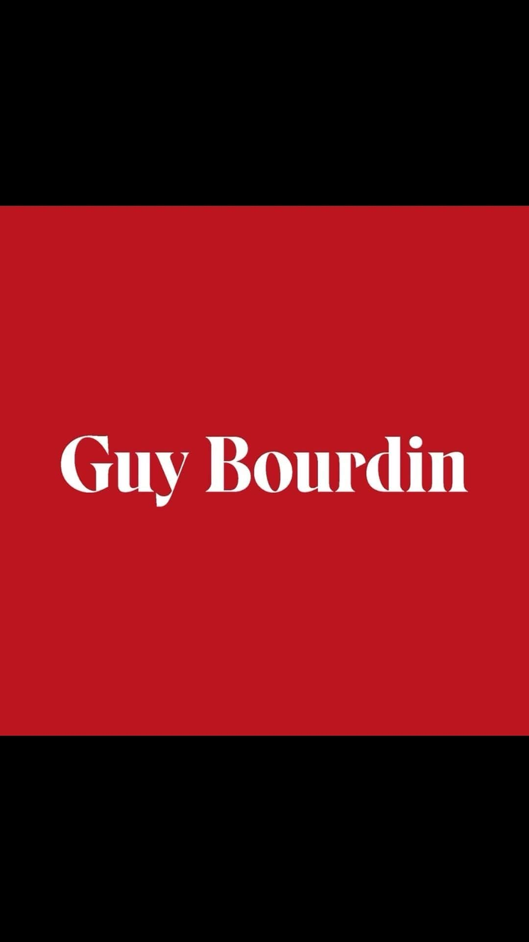 オリヴィエ・ザームのインスタグラム：「Speaking about my love for Guy Bourdin tonight 7 00 pm at the @guybourdinofficial show in @giorgioarmani exhibition space ARMANI / SILOS  in Milan.  Happy to see you there.」