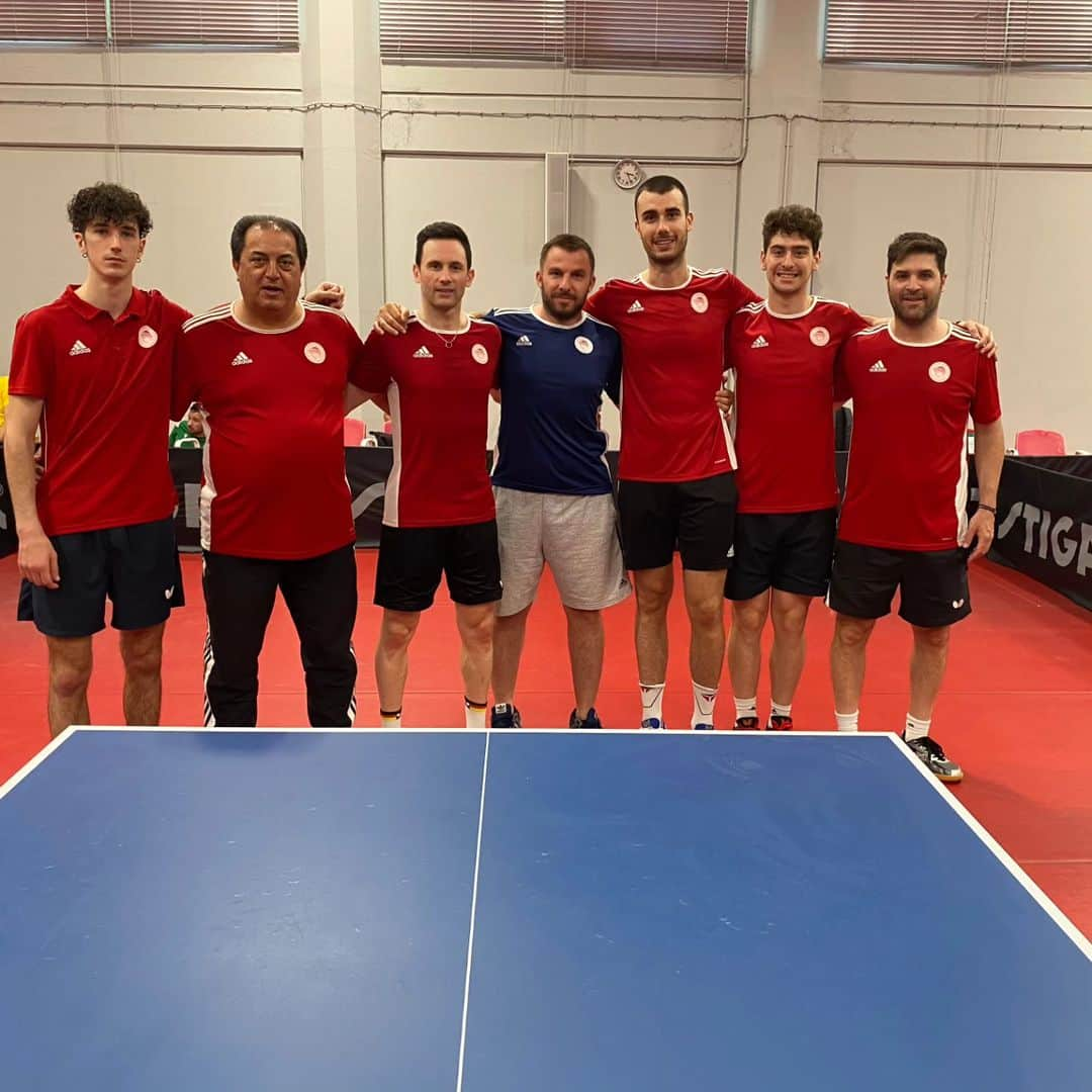 ジョアン・モンテイロさんのインスタグラム写真 - (ジョアン・モンテイロInstagram)「Greek Cup Winners ✔️ Greek League Winners✔️ Europe Trophy Winners✔️ Great team effort with 3 titles this season 🏓🏆🥇🙌🏻  ΖΗΤΩ Ο ΟΛΥΜΠΙΑΚΟΣ 🔴⚪️  #Olympiakos #Greece #winners #champions #teamspirit #tabletennis #Pireaus #sportlife #sportmotivation」6月6日 1時32分 - montii83