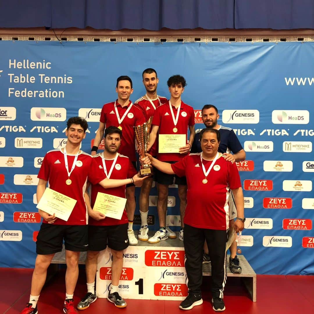 ジョアン・モンテイロさんのインスタグラム写真 - (ジョアン・モンテイロInstagram)「Greek Cup Winners ✔️ Greek League Winners✔️ Europe Trophy Winners✔️ Great team effort with 3 titles this season 🏓🏆🥇🙌🏻  ΖΗΤΩ Ο ΟΛΥΜΠΙΑΚΟΣ 🔴⚪️  #Olympiakos #Greece #winners #champions #teamspirit #tabletennis #Pireaus #sportlife #sportmotivation」6月6日 1時32分 - montii83