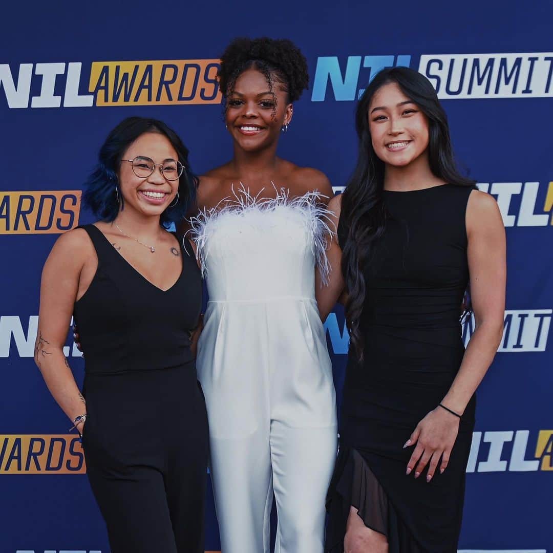 のインスタグラム：「so grateful for the opportunity to attend this year’s nil summit! what an amazing experience getting to meet student athletes from other schools and learning more about the world of nil」