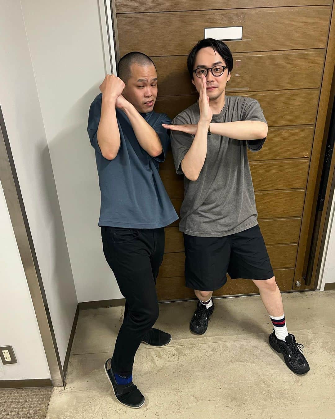池田真一のインスタグラム：「ハイキック寄席今月もありがとうございました！ みんなハイキック決まりまくりでした！ 来月もよろしくお願いします！」