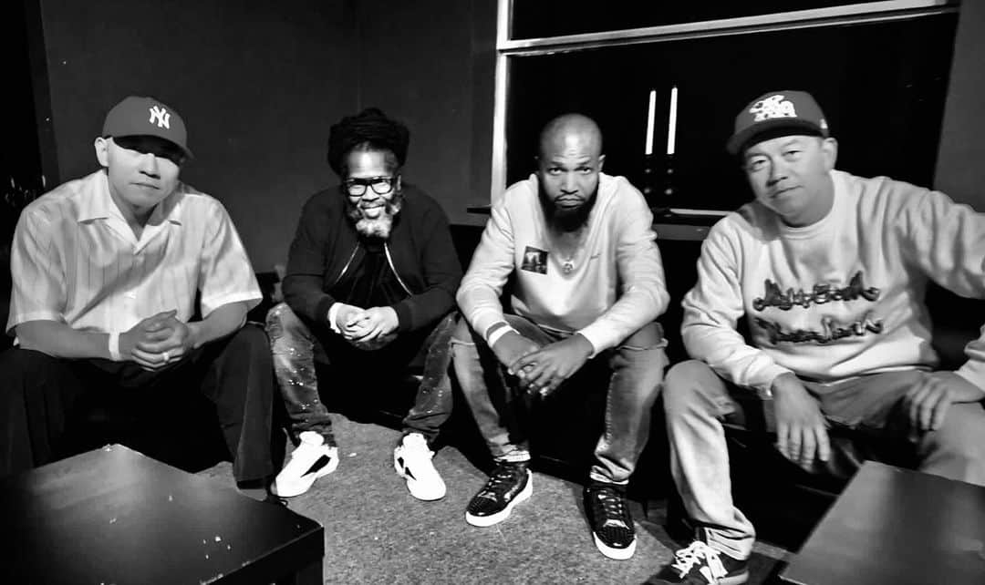 mastasimonのインスタグラム：「The Mighty Crown Sound System It’s been a great sound journey.  40 Countries Over 200 Cities   Hard work has been our key to success.  32 Years we never gave up.   99年WC後Chinとは組んで2004年くらいに Ninjaがメンバー入り。 このメンバーと回るのも後数回かな？ クルーズに向けて気持ちがみんな一致してる  (@mastasimon @irishandchin @ninjacrown @samicrown_lens )   #mightycrown」
