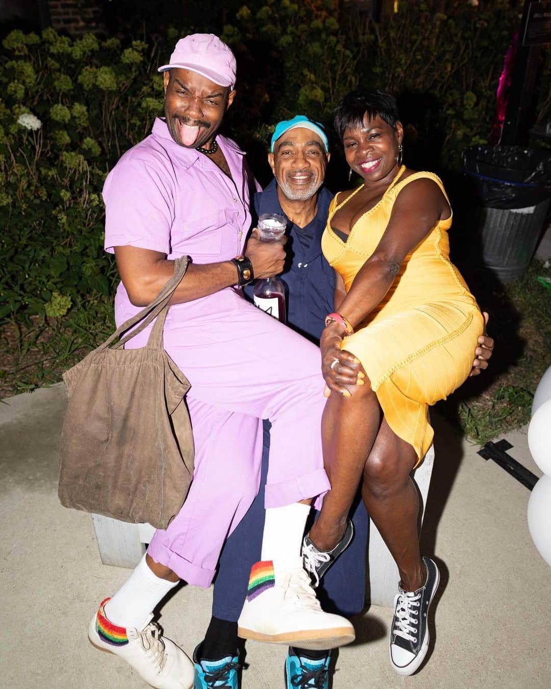 Paul Octaviousのインスタグラム：「Caption: A Gay and his Mom sitting on  Gay:Dad  Mom:Big Daddy’s lap Dad: Innocnet bystander  📸 by @momokofritz 🏳️‍🌈❤️ #pride #family #daddy」