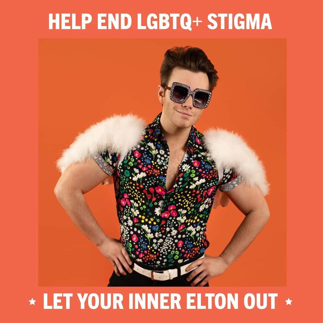 クリス・コルファーのインスタグラム：「It’s always an amazing honor to support the incredible @ejaf. Please join me by showing your #InnerElton today! And #HappyPride! 🌈」